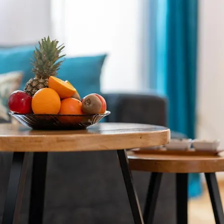 Lvs Ζλάτιμπορ